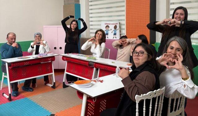 Menderes'te down sendromlu bireylerle farkındalık etkinliği