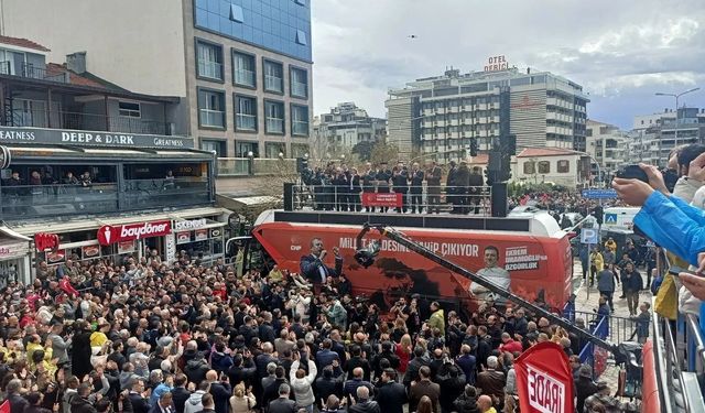 Özgür Özel: Adayın Özlem’i çıkar karşımıza