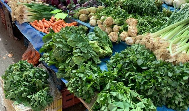 ‘Düğüne altın, yemeğe sebze alamayacağız’