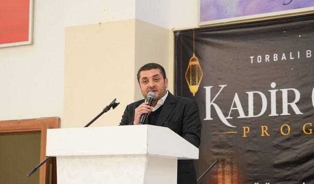 Torbalı’da Kadir Gecesi maneviyatı doruğa ulaştı