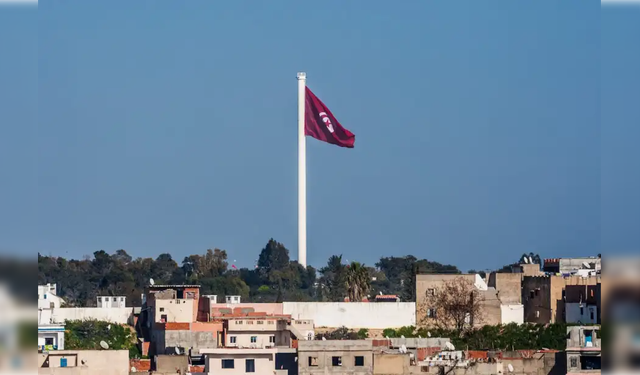 Tunus'ta göçmenleri taşıyan tekne battı: 19 ölü, 20 kayıp!