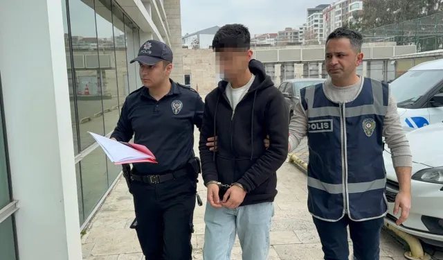 Yan bakma tartışması kanlı bitti: 17 yaşındaki genç bıçaklandı