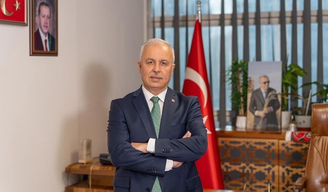 AK Parti'den Karşıyaka Belediyesi'ne eleştiri: Yönetim anlayışı güven krizine yol açıyor!