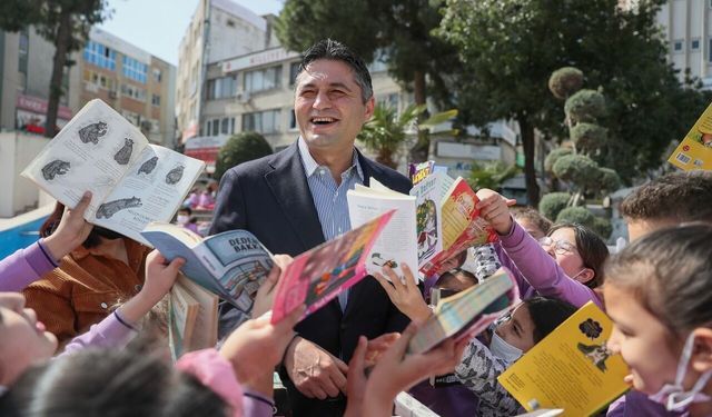 Aliağa Belediyesi’nden çocuklara 23 Nisan armağanı