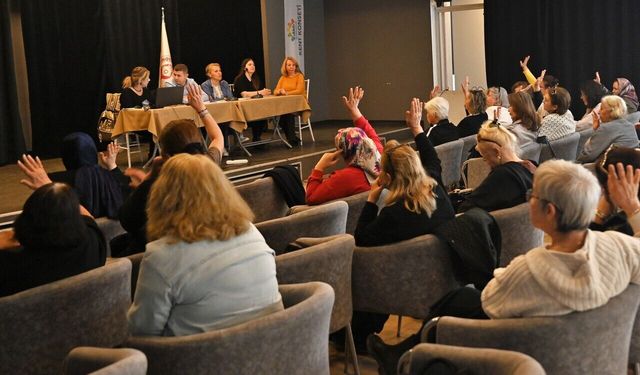 Bornova’da kadın dayanışması güçleniyor