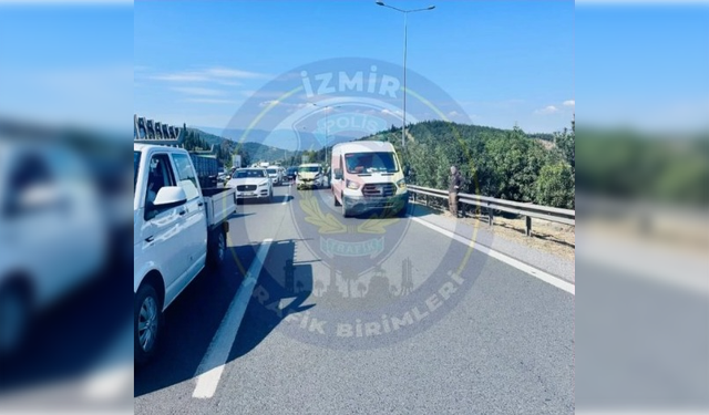 Buca-Bornova otoyolunda zincirleme kaza: Uzun kuyruklar oluştu