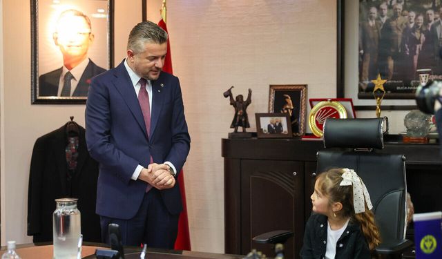 Buca'da başkanlık koltuğuna Adasu oturdu: Saha çalışmalarını inceledi