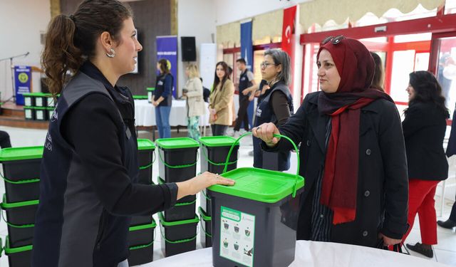 Buca’da mutfak atıkları toprağa hayat verecek