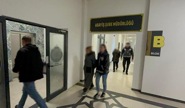 Evden 70 bin liralık vurgun: 2 kadın tutuklandı