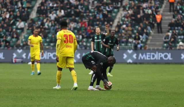 Göztepe, Kocaeli deplasmanında son dakikada yıkıldı: 1-1