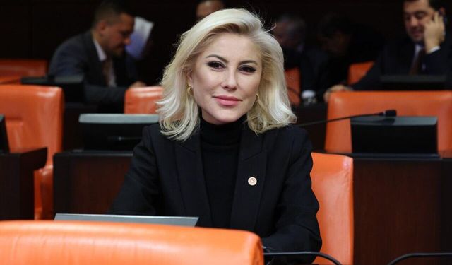 AK Partili Bursalı'dan Tugay'a: Beceriksizliğini iftirayla örtmeye çalışma!