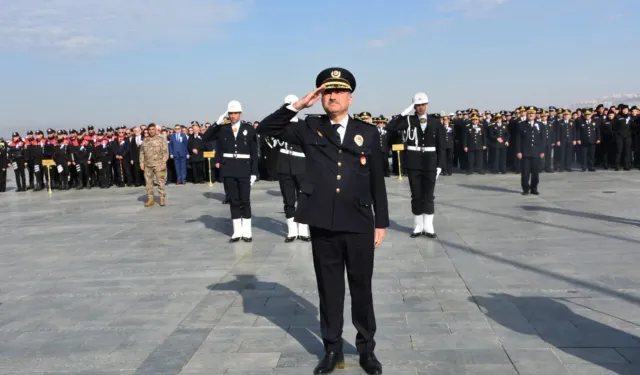 İzmir’de Polis Haftası Törenle Kutlandı