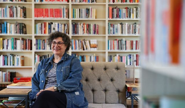 İspanya’dan geldi, kütüphaneye hayran kaldı