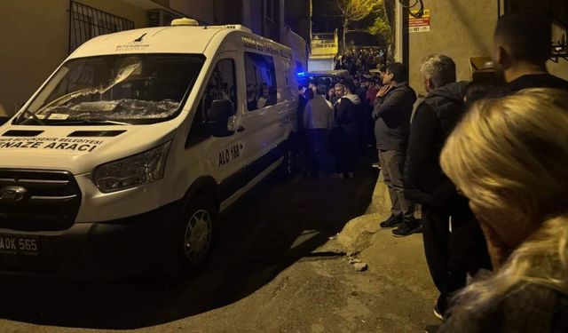 İzmir'de bir kadın eşi tarafından silahla öldürüldü!