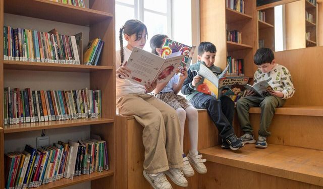 İzmir’de çocuklara özel kütüphane ufuk açıyor