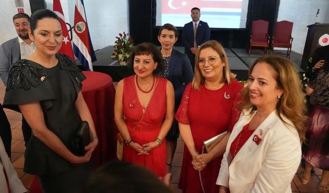 Kosta Rika First Lady’si İzmir’e geliyor