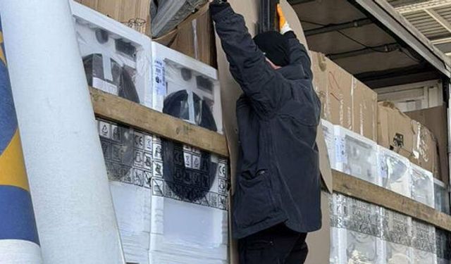 Sınır kapısında dev operasyon: Çamaşır makinesi yüklü tırdan kilolarca madde çıktı