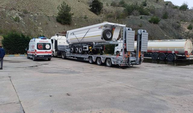 Tır sürücüsü kabinde ölü bulundu