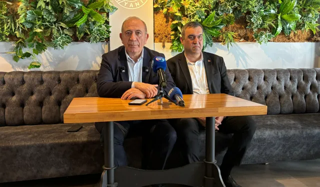 Gürsel Tekin: Özgür Özel ile aramıza kara kedi girdi