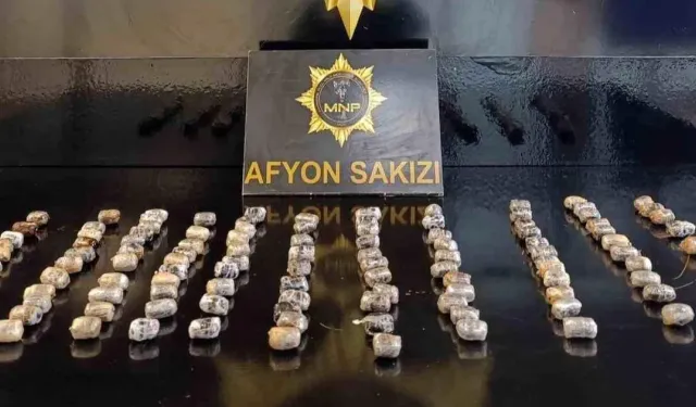 Yolcu otobüsünde şoke eden operasyon: Midesinden kapsüller halinde yasaklı madde çıktı