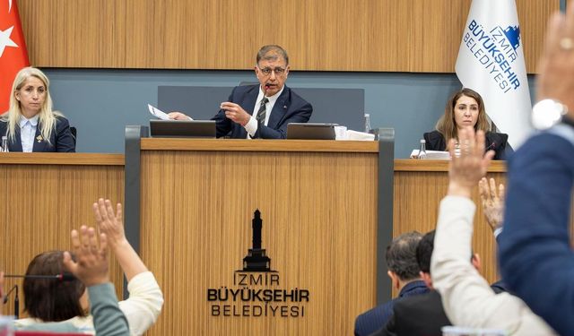 Başkan Tugay: İzmir adım adım en ucuz su kullanan şehir oluyor