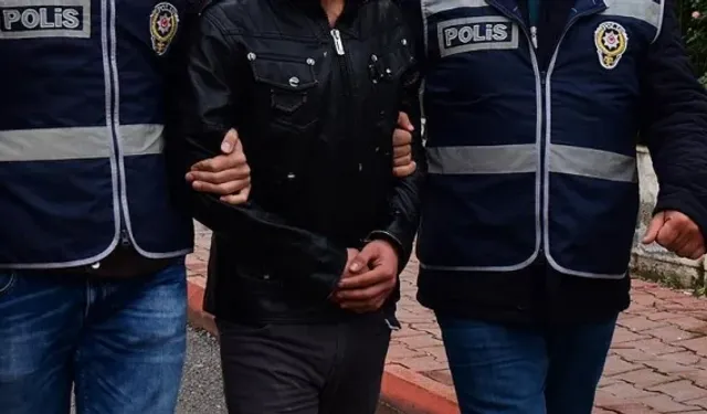İzmir Çiğli'de yasaklı madde operasyonu; 6 kişi gözaltına alındı