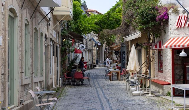 Alaçatı’nın tarihi dokusunu korumak için kapsamlı çalışma