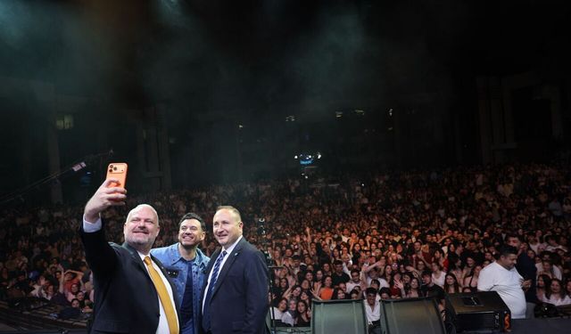Bakırçay Üniversitesi şenliklerinde Menemen rüzgarı