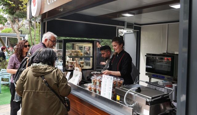 Efeler’de çölyak hastalarına güvenli lezzet durağı