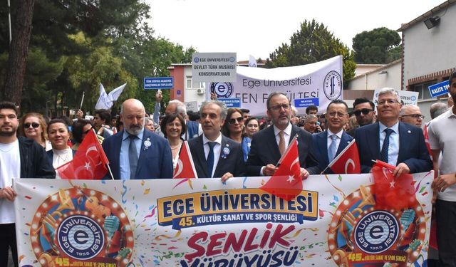 Ege Üniversitesi’nde 71’inci yıl coşkusu