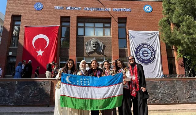 Egeli gençler ortak kültür mirasında buluşuyor
