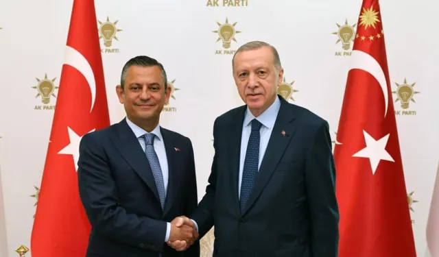 İzmir’de siyasi trafik yoğunlaşıyor: Erdoğan ve Özel bir gün arayla geliyorlar!