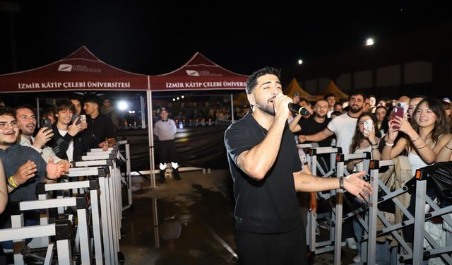 İKÇÜ’de festival coşkusu: Final öncesi moral oldu