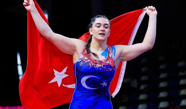 Kıymet Rümeysa Tezcan’dan Avrupa’da altın zafer