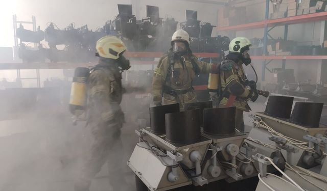 Konak Tünelleri’nde deprem ve yangın tatbikatı gerçeğini aratmadı