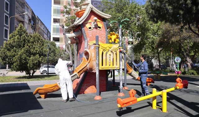 Konak'ın parkları yaz sezonuna hazır!