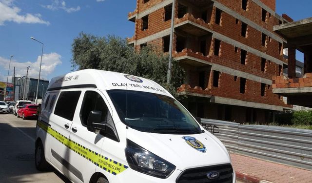 Metruk inşaatta erkek cesedi bulundu