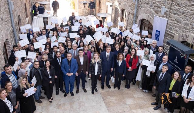 İzmir Meslek Fabrikası kapatılınca 9 atölyedeki faaliyetler durdu
