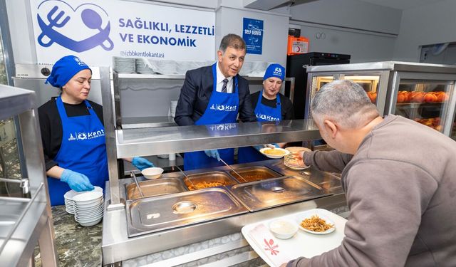 Yamanlar Kent Lokantası'nda 4 çeşit yemek 25 TL