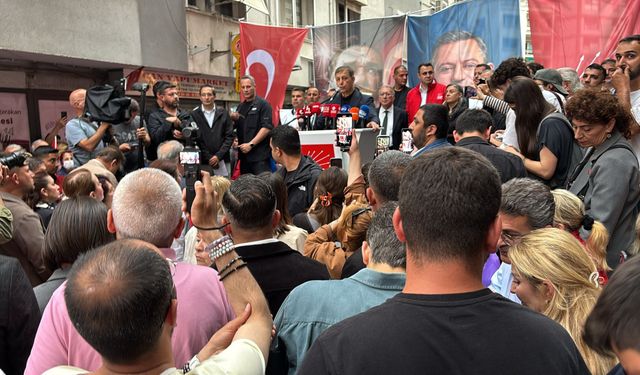 CHP İzmir’de mutlak butlan protestosu
