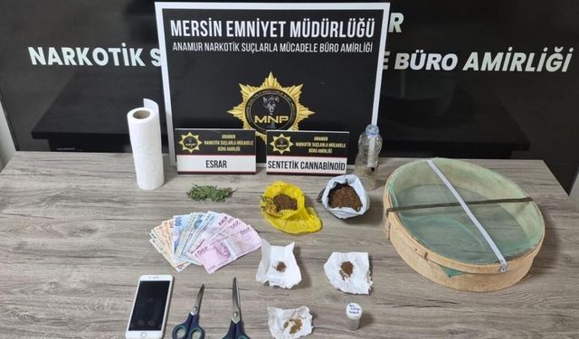 Zehir tacirine darbe: Çok sayıda madde ele geçirildi!