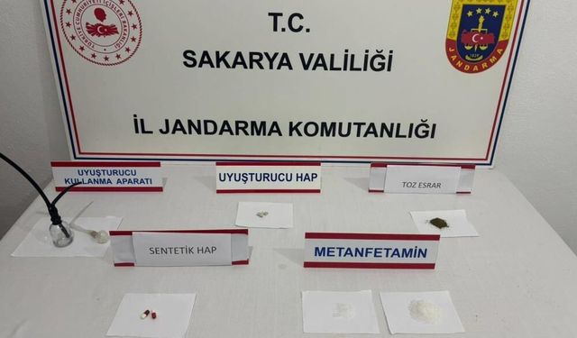 Zehir tacirlerine operasyon: Yüklü miktarda madde ele geçirildi, 2 tutuklama