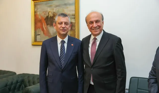 Konak Belediyesi Meclis Üyesi CHP’li Alaaddin Kurt’un eski evine silahlı saldırı