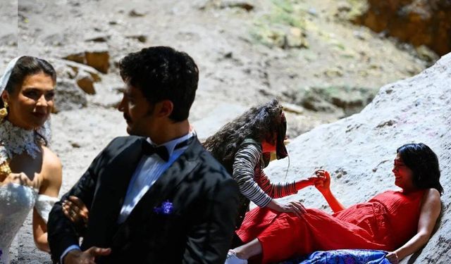 Fenomen dizide ayrılık krizi kapıda, içlerinde başrol oyuncusu da var!