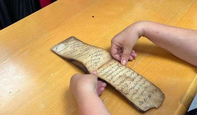 Ege Üniversitesi'nin nadide el yazmaları dünya erişimine açılıyor