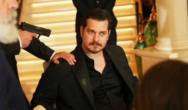 Fenomen dizi final yaptı, oyuncular Çağatay Ulusoy'u birer birer takipten çıktı!