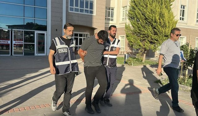 Evine gelen kişiyi tüfekle vurarak öldüren şüpheli tutuklandı