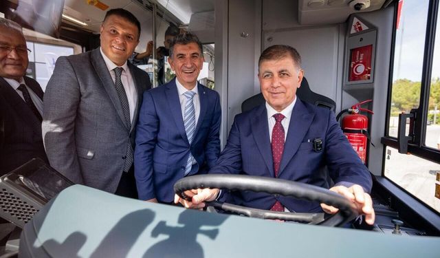 İzmir ulaşımda 2040 vizyonunu şekillendiriyor