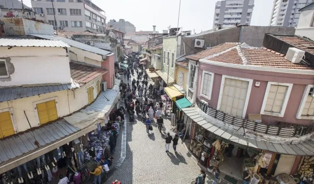 İZBETON'a Kemeraltı operasyonu: 3 gözaltı