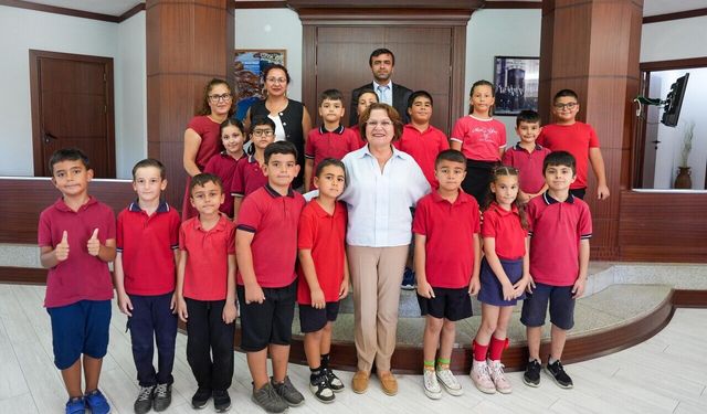Minik öğrencilerden Başkan Gençay’a ziyaret